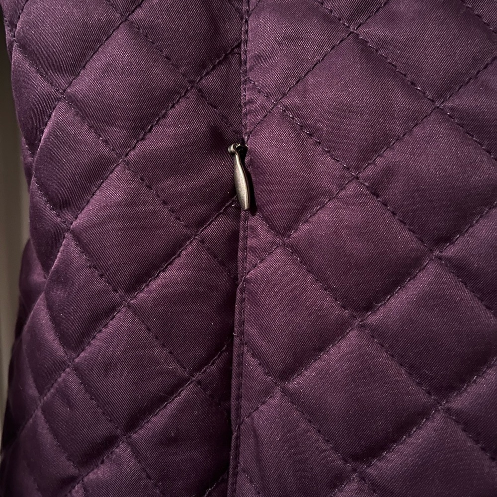 Quilted Eddie Bauer, size medium, purple jacket - Picture 4 of 5
